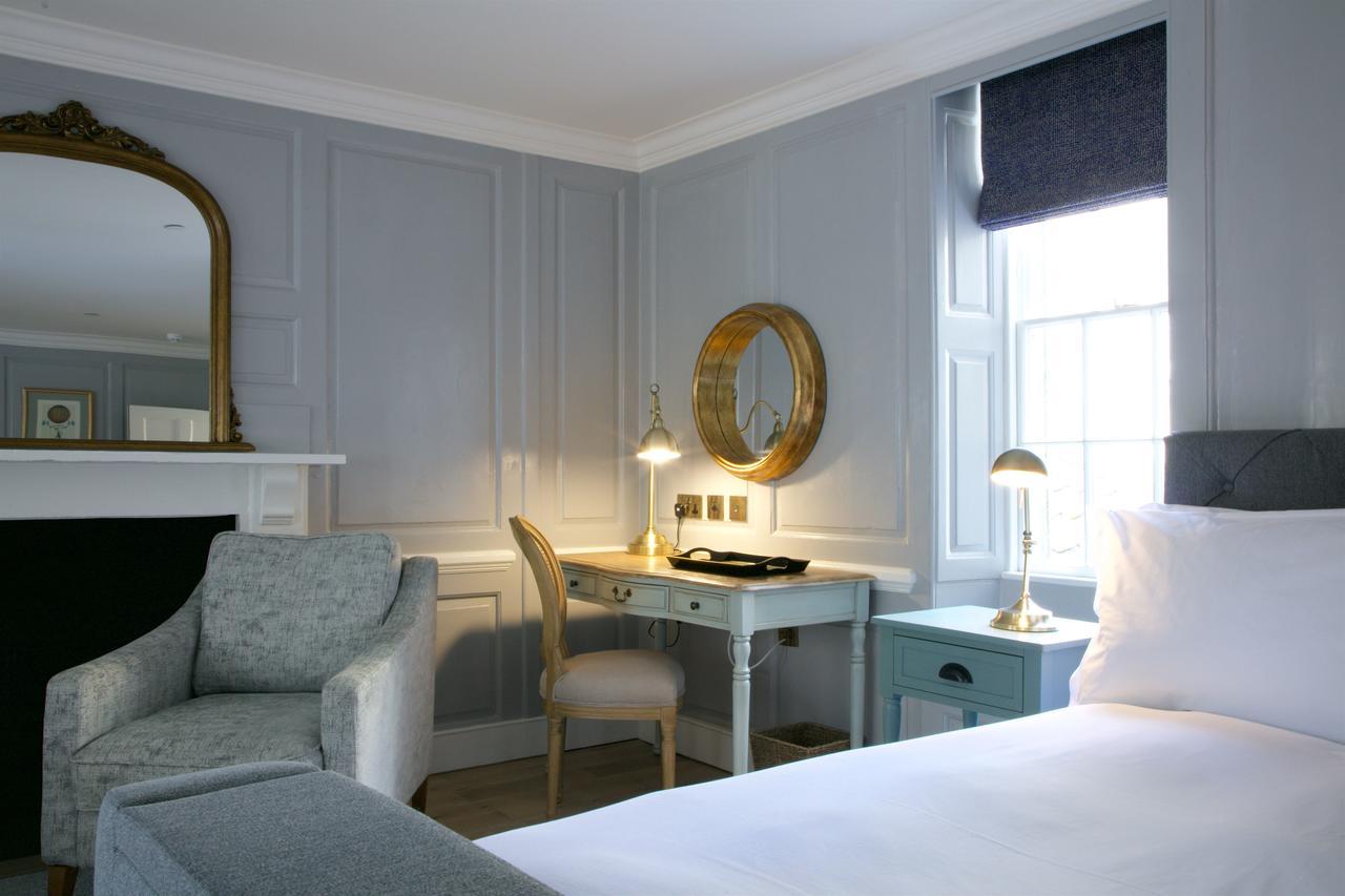 Eight Otel Bath Dış mekan fotoğraf