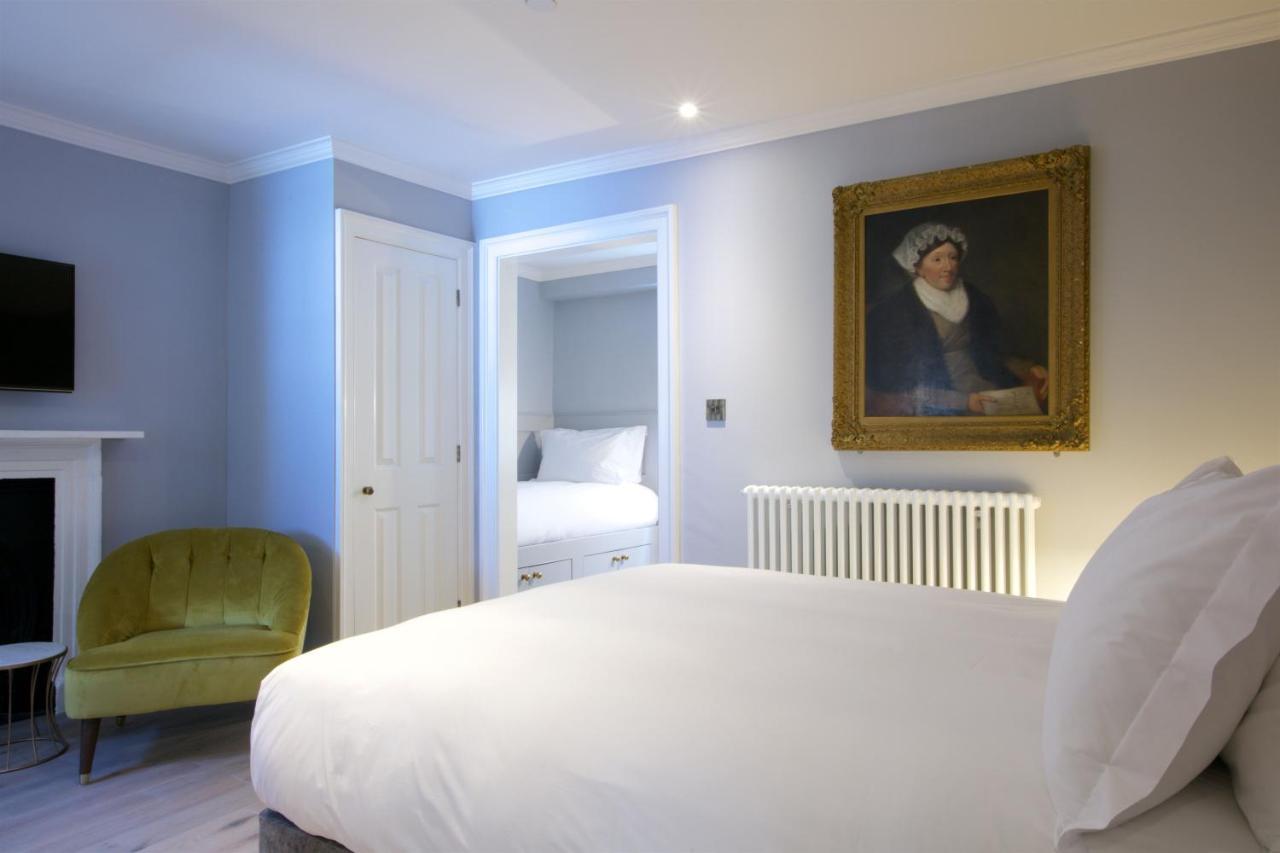 Eight Otel Bath Dış mekan fotoğraf